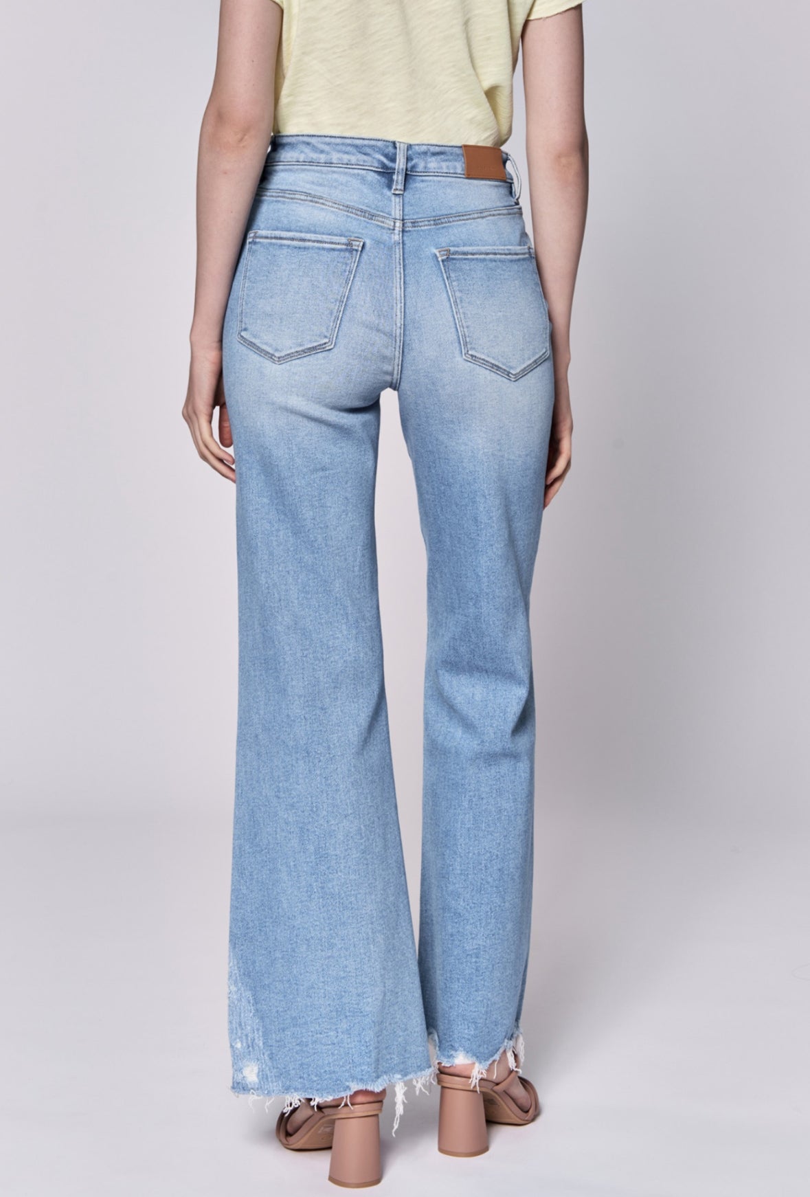 Fiona Sarasota High Rise Cut Off Hem Jean