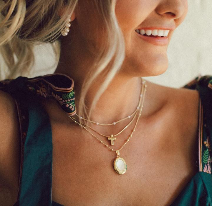 Crawling Pearl Earrings