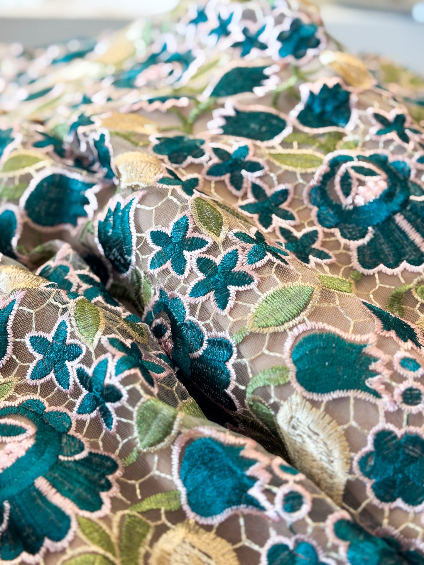 Gayle Wannabe Lace Dress