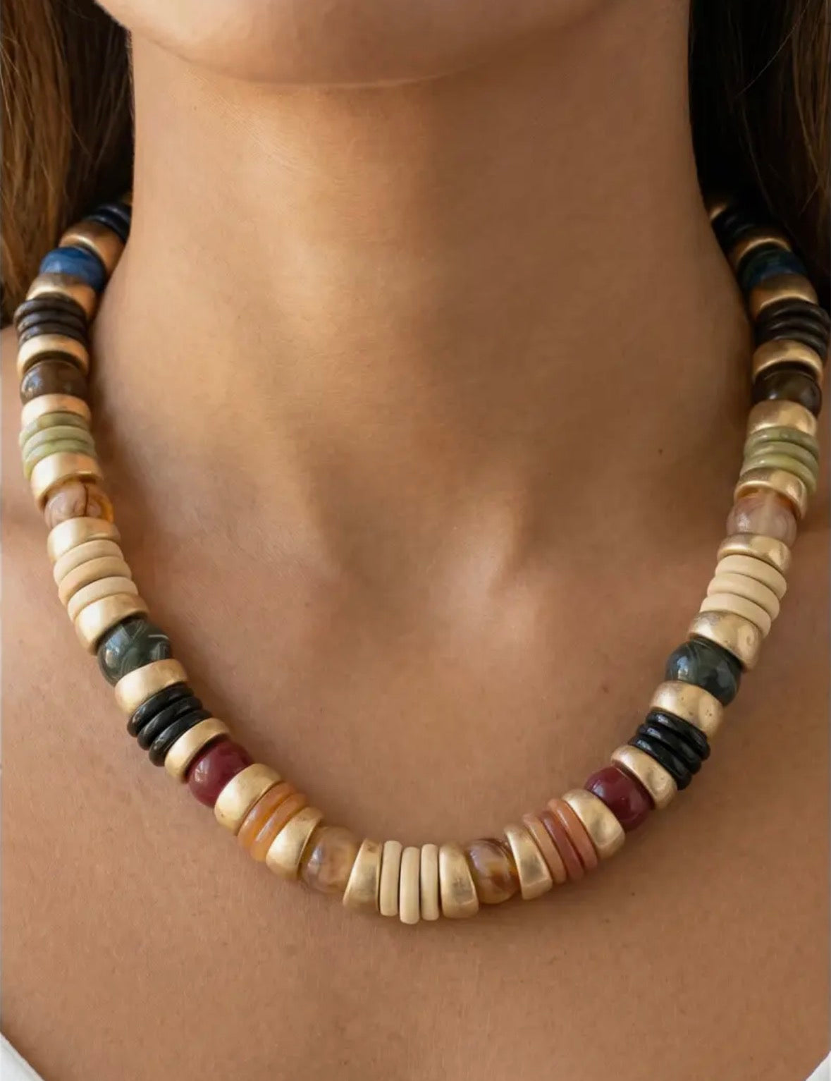 Chunky Marbled Disk Beaded Necklace