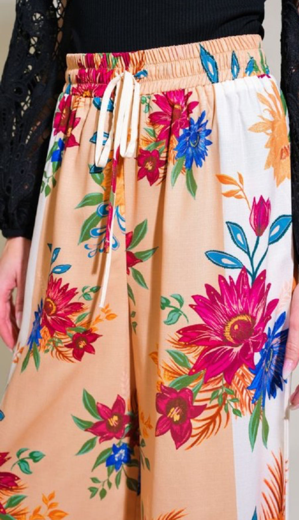 Ivory Taupe Floral Elastic Pants