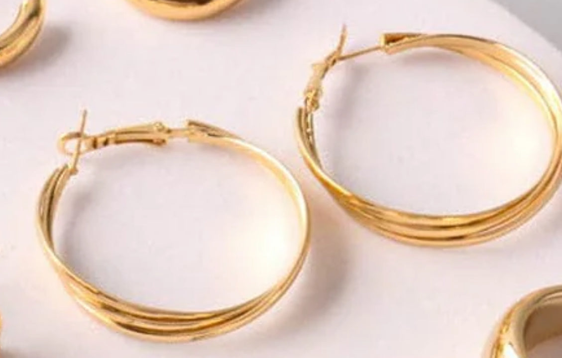 Twisted Gold Hoop