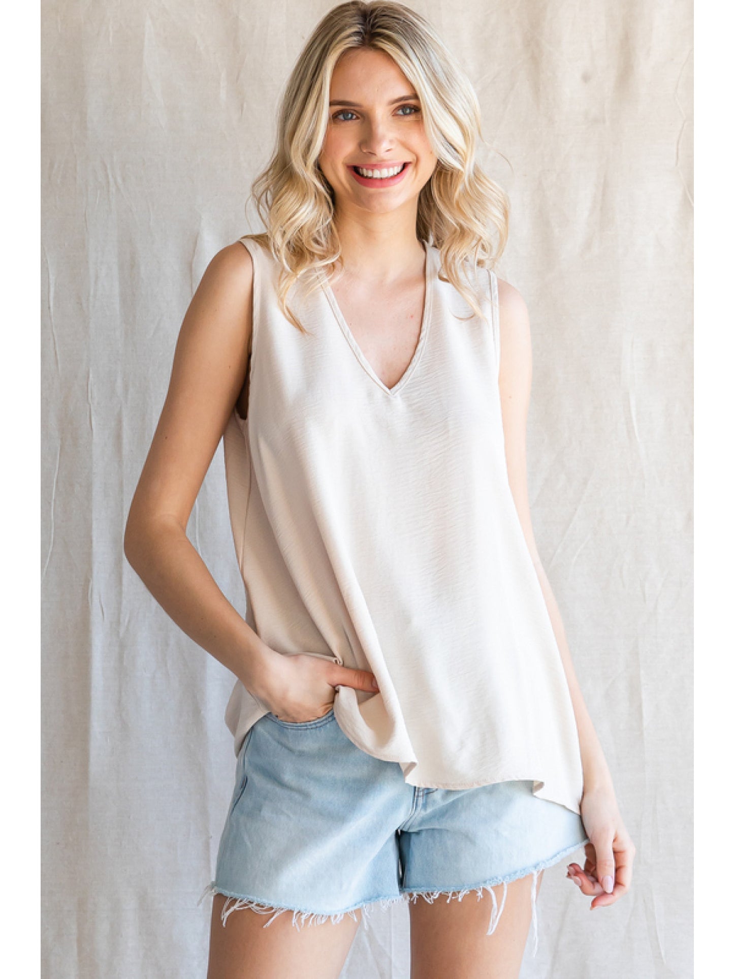 Solid Simple V-Neck Tank