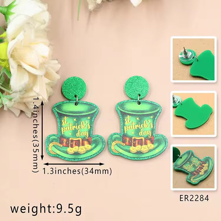St Patrick’s Day Acrylic Earrings ☘️