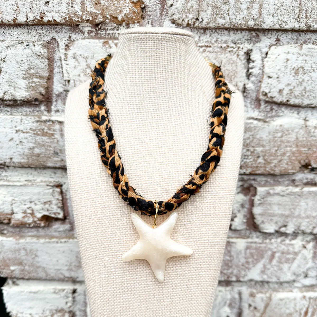 Chunky Leopard Bandana with Pearlized Star