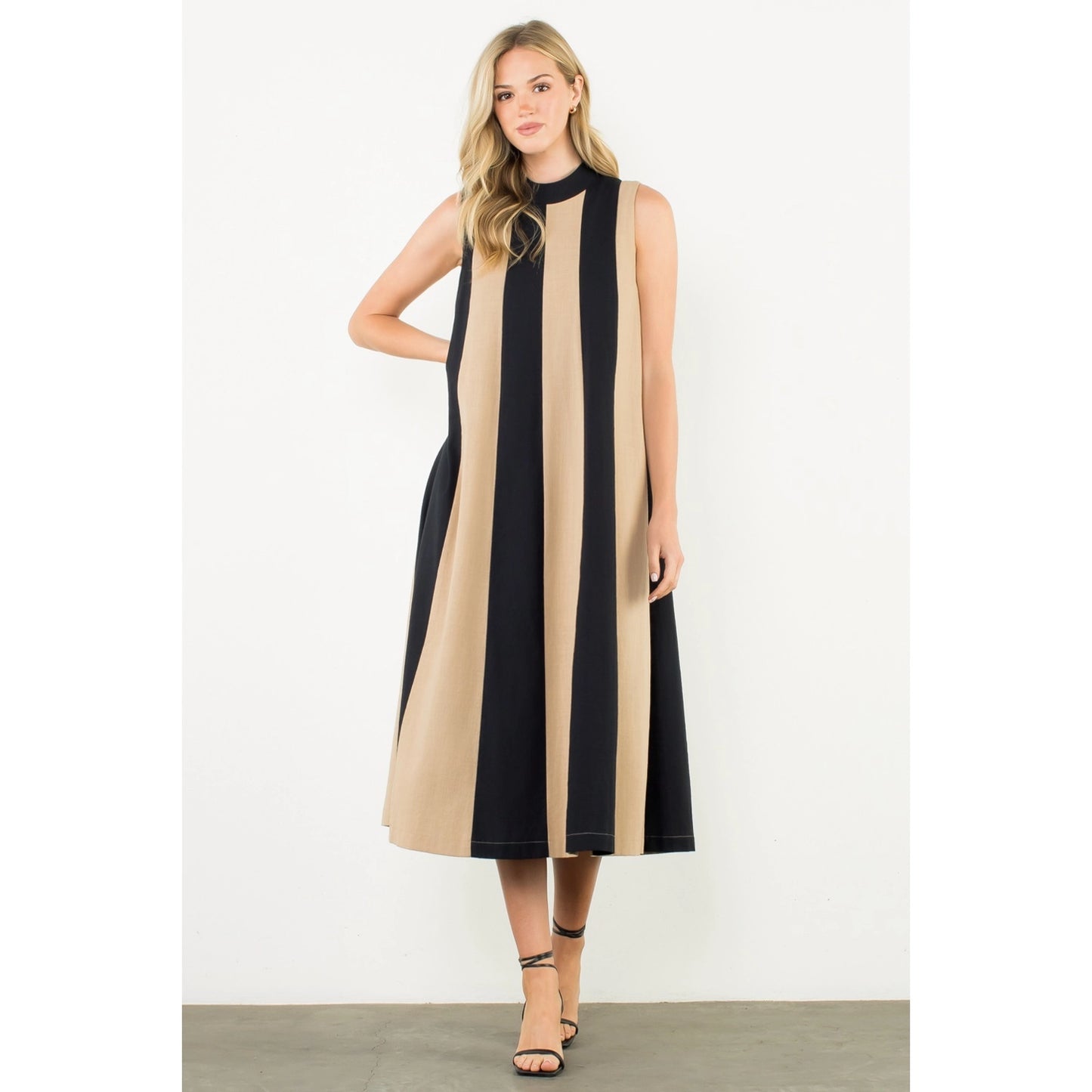 Sleeveless Colorblock Maxi Dress