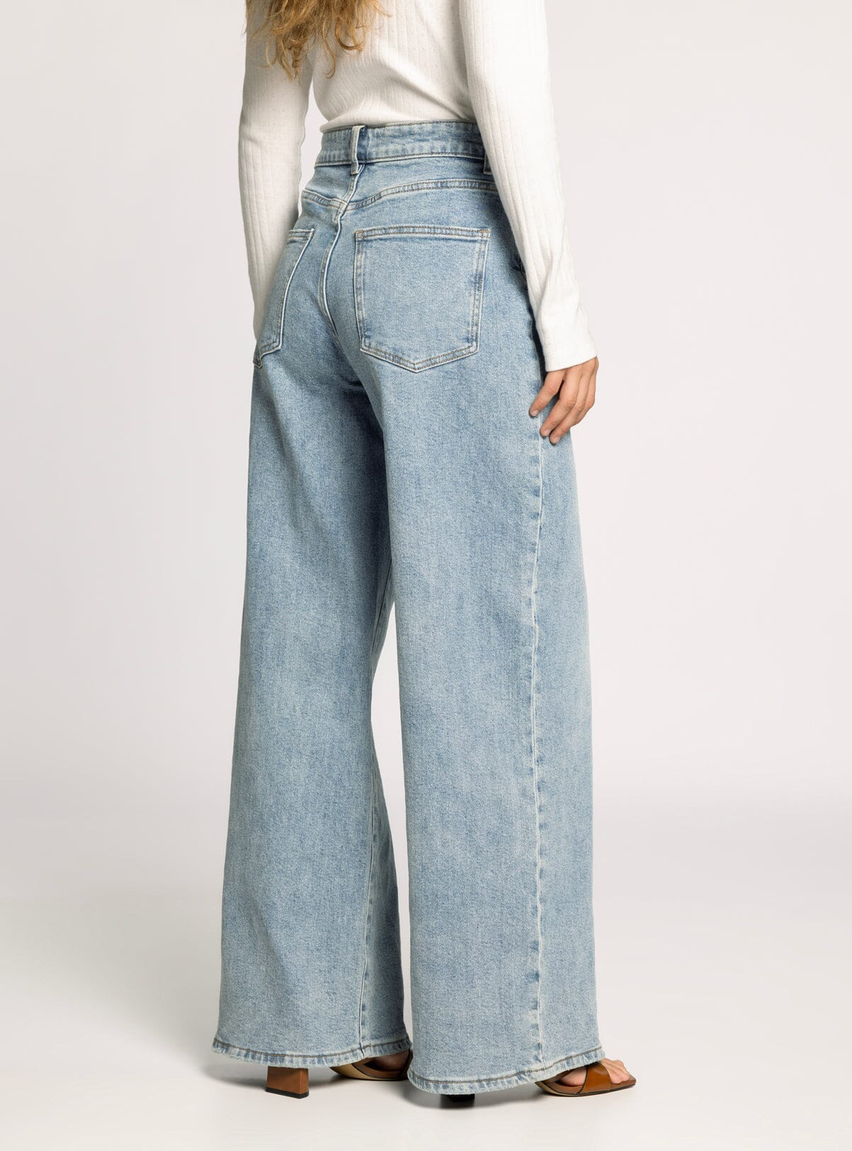 Erin Mid Rise Jeans