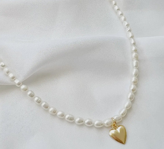 Kassandra Freshwater Pearl Necklace