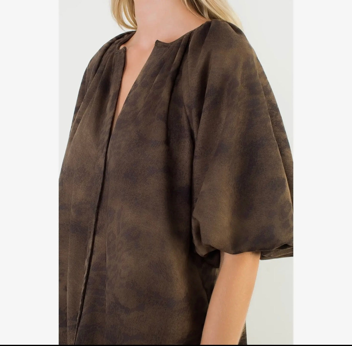 Puff Sleeve Leopard Dress