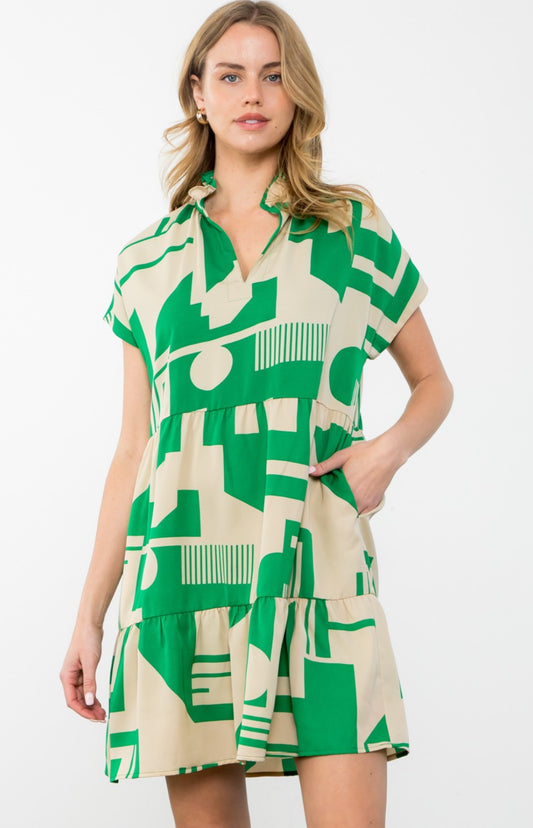 Green Short Sleeve Abstract Midi Dress