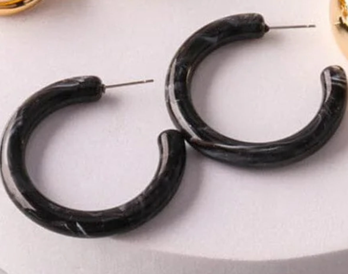 Black Marbled Hoop