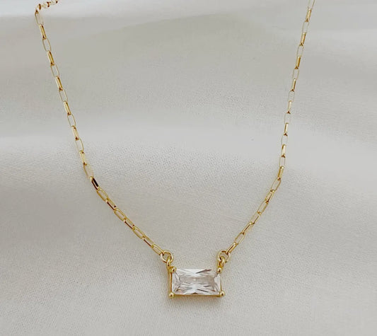 Leighton Pendant Necklace