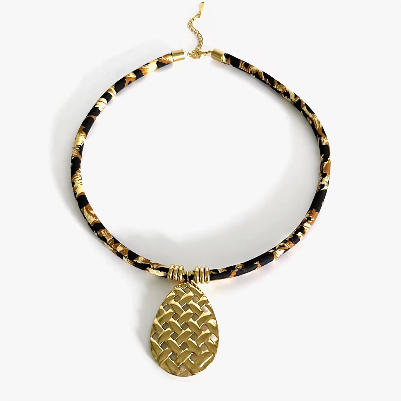Vintage Leopard Pendant Necklaces