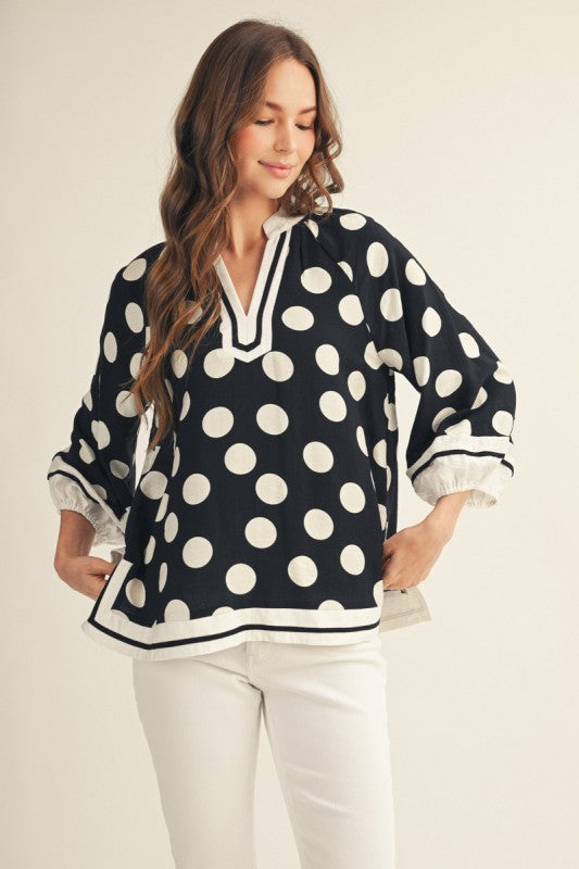 Woven Contrast Side Slit Polka Top