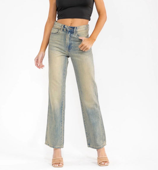 Vintage Wash Wide Leg Straight Jean
