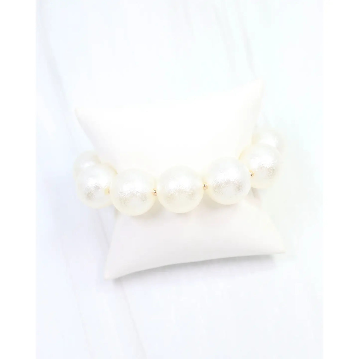 Your Highness Paper Pearl Beaded Bracelet